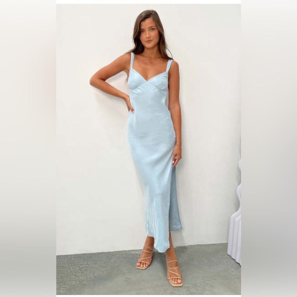 Beginning Boutique Ocean Blue Midi Dress